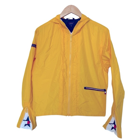 VINTAGE! Tommy Hilfiger Jeans Women’s 90s Y2K Yellow Windbreaker Jacket M Hooded - Picture 1 of 8